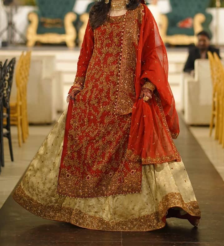 Red and Gold Bridal Wedding Dress Custom-Made Tariq Road Perfect Cond 0