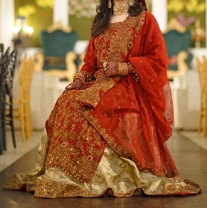 Red and Gold Bridal Wedding Dress Custom-Made Tariq Road Perfect Cond 1