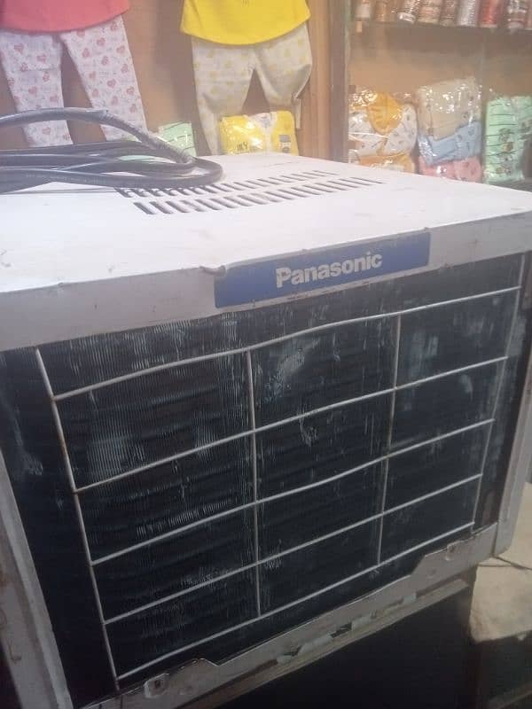 0.75 ton ac good condition original gas hai 2