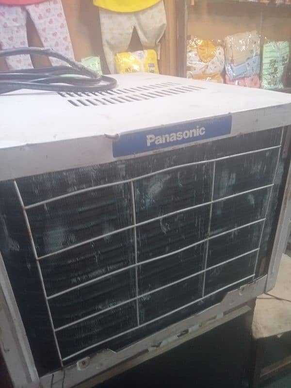 0.75 ton ac good condition original gas hai 3