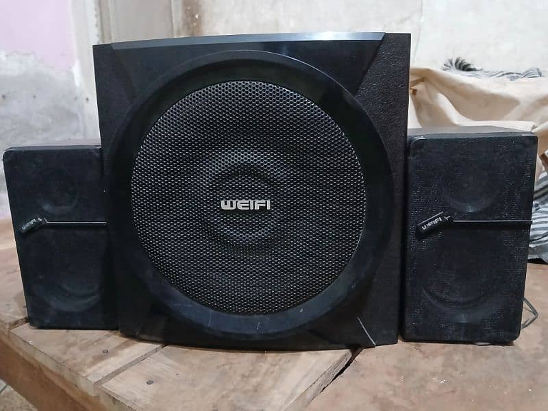 branded woofer 6.5,,powerful bass 0