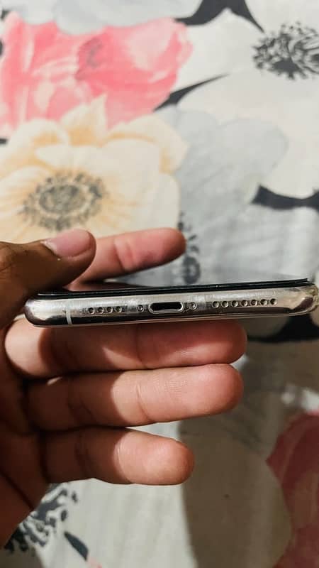 Iphone 11 Pro max 245GB NON PTA JV 3