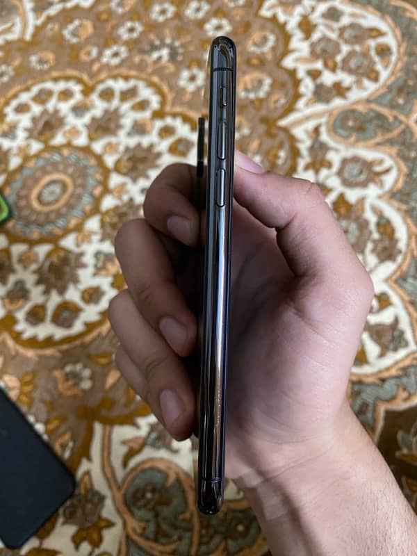 iphone Xs 256GB non pta 4