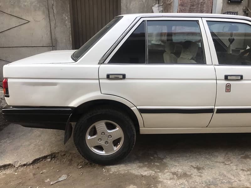 Nissan Sunny 1987 1