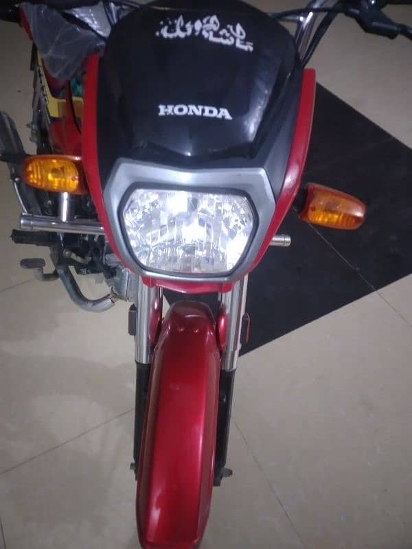 Honda 70 Dream 6