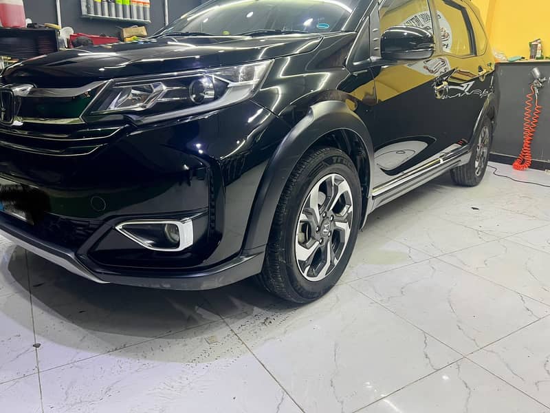 Immaculate Honda BR-V 2019 1