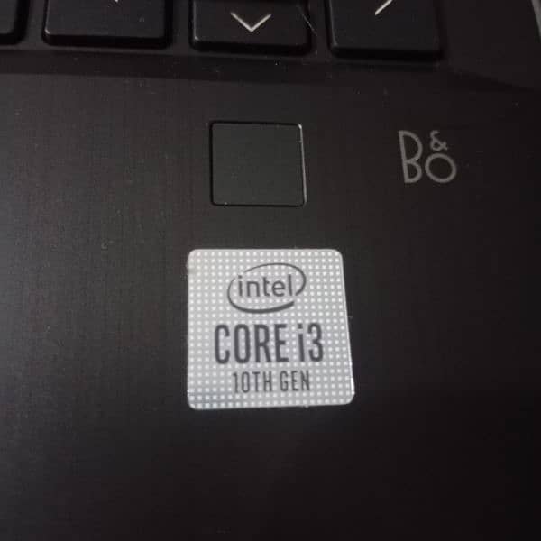 10 generation core i3 pavilion 4