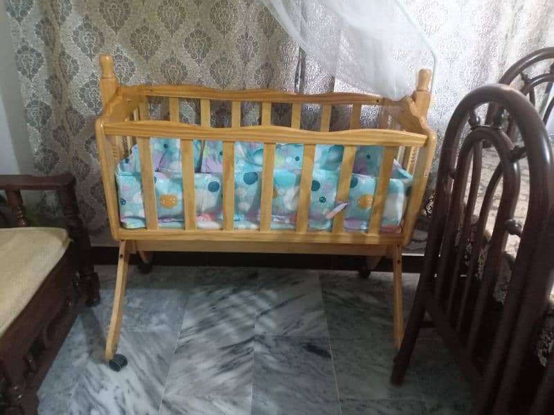 Used Baby Swing Bed 2