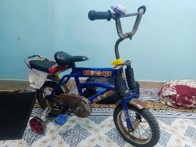 Cycle 1 year use good condition no any falt 2