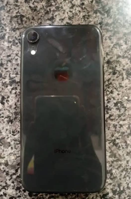 I phone xr black 2