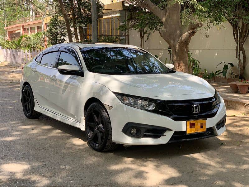 Honda Civic Oriel 2017 0