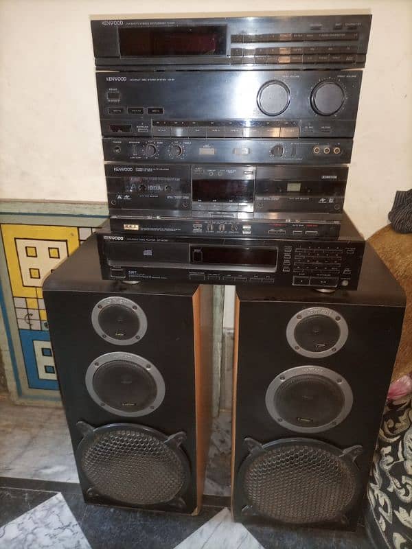 Kenwood Deck and speakers 1