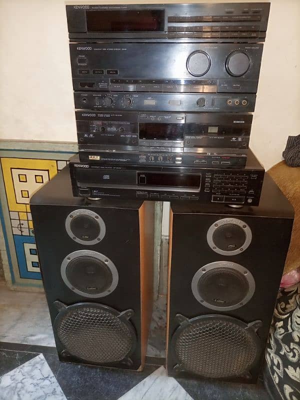 Kenwood Deck and speakers 2