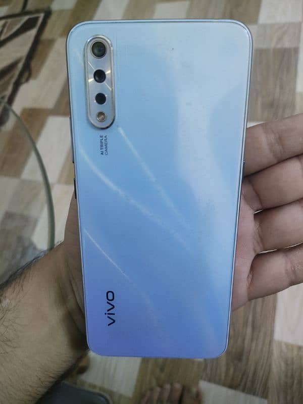 vivo S1 3