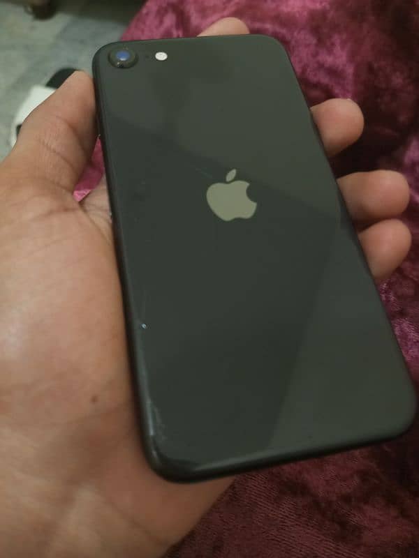 iphone se 2020 jv 64gb LLA 4