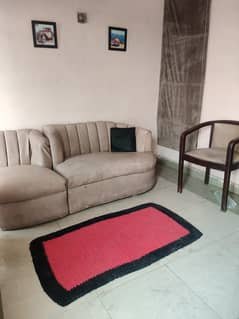 2 Kanal Upper Portion Available For Rent