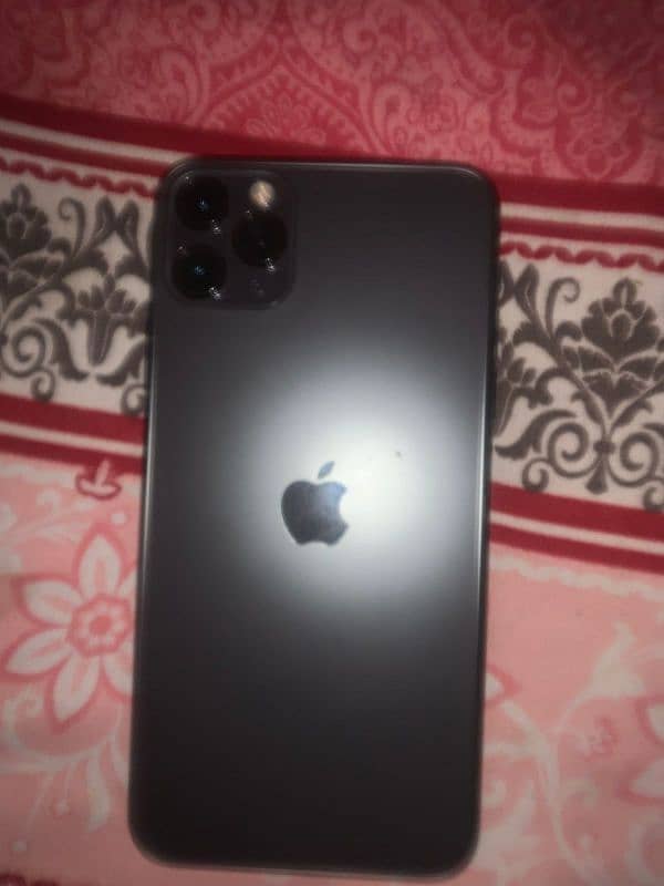 iphone 11 pro max 1