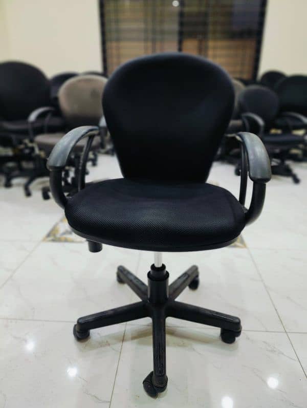 Best Condition Office Revolving Chairs - PU Filling 0