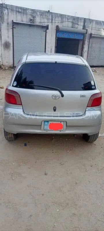 Toyota Vitz 2001 1