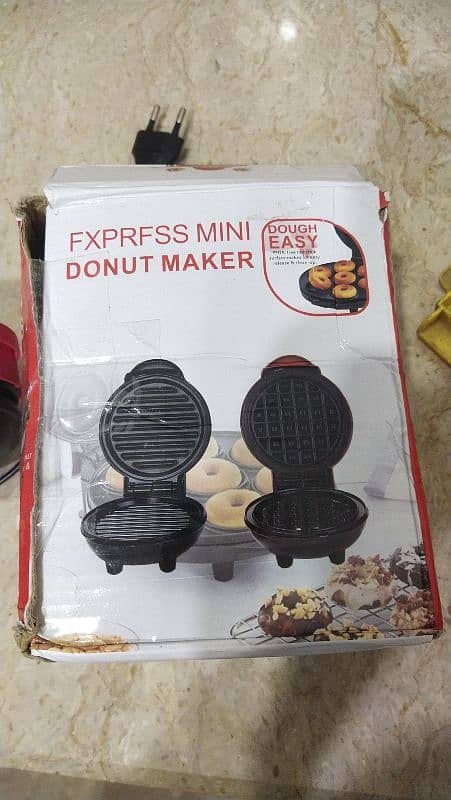 Donuts Maker (Mini) 9