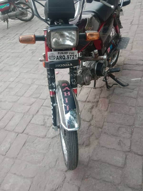 Honda CD 70 2