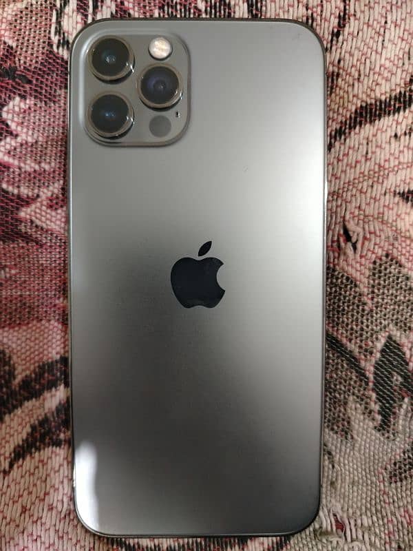 I phone 12 pro 03296571477 0