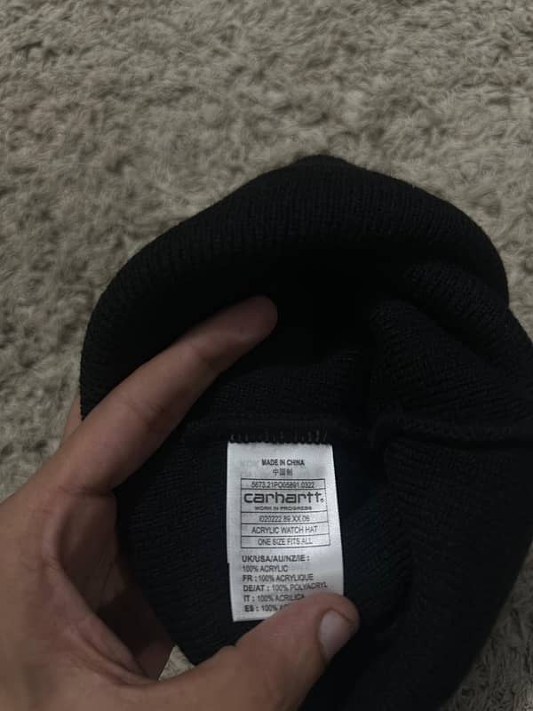 Carhatt Beanie   Brand new 3