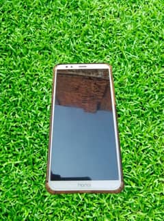 Huawei Honor 7c For Sale.