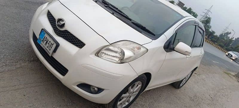 toyota vitz 2009 1