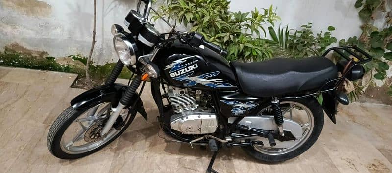 Suzuki GS 150 10