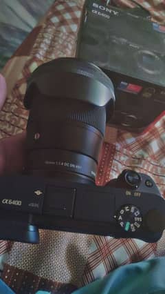 Sony A6400 with Sigma 16mm 1.4 lense for sale