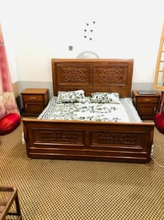 king bed with two side tables for sale