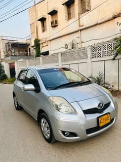 Toyota Vitz 2010