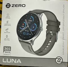 Luna watch zero lifestyle