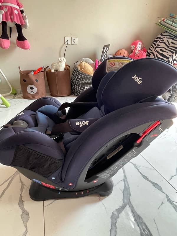 joie baby car seat 1