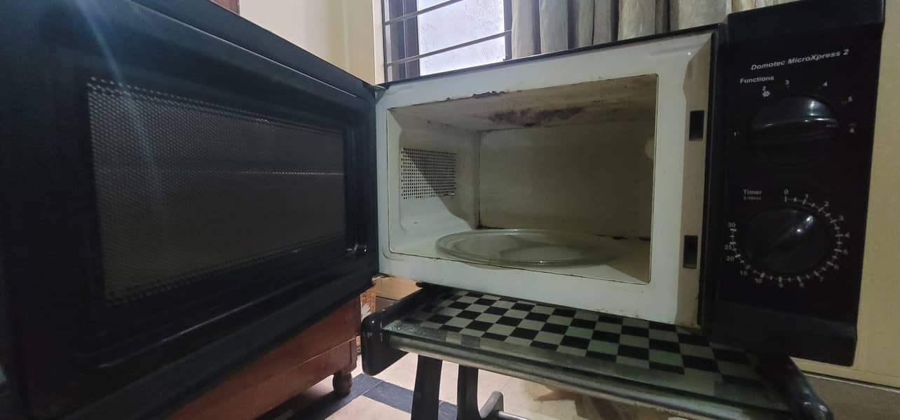 Orient Microwave Oven 3