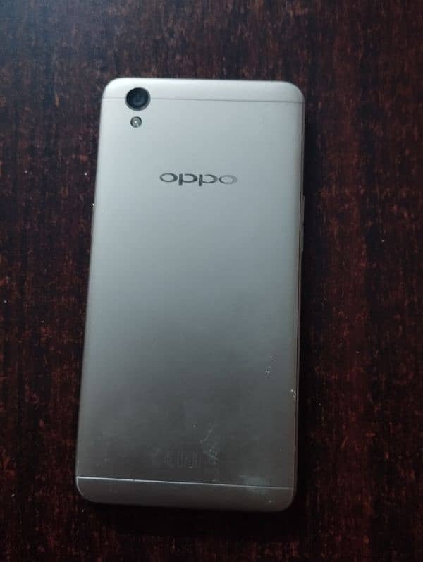 OPPO A37fw 2 Gb Ram 16 gb storage / used mobile phone / for sale 1