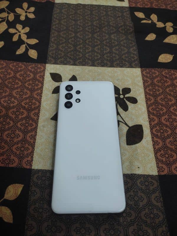 Samsung a32 mint condition 4