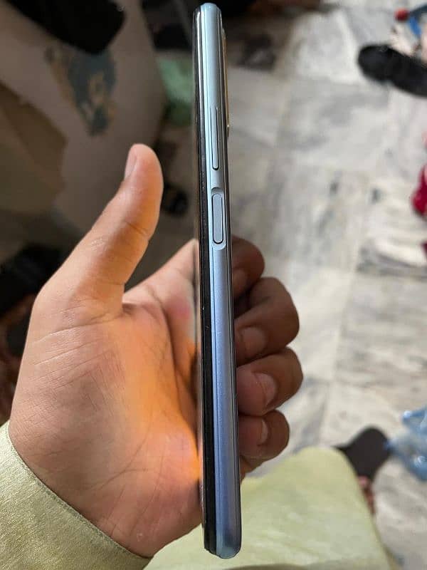 vivo y20s g with box 4/128gb 2