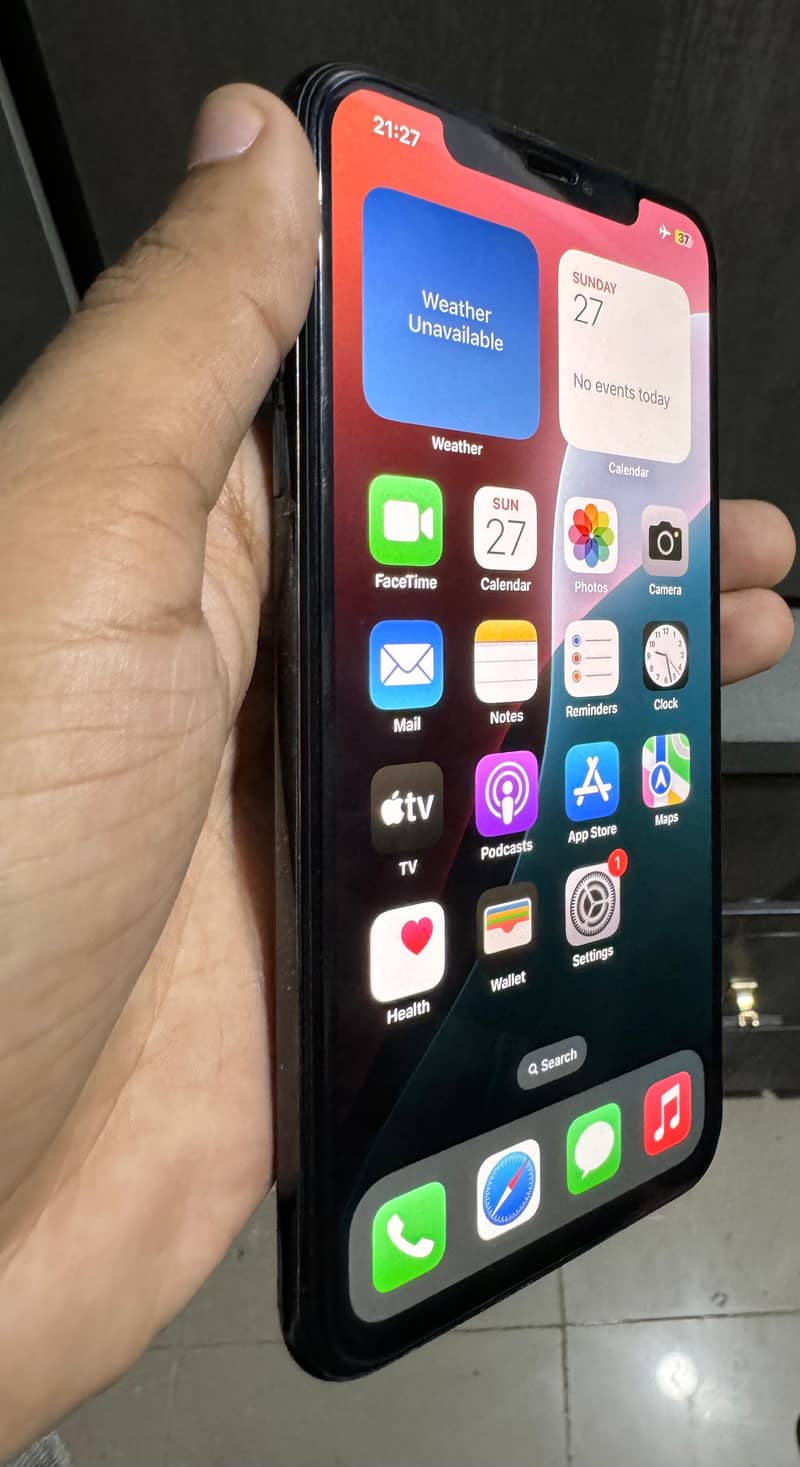 IPHONE XS Max 3