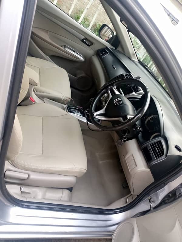 Single owner Honda City IVTEC 2018 6