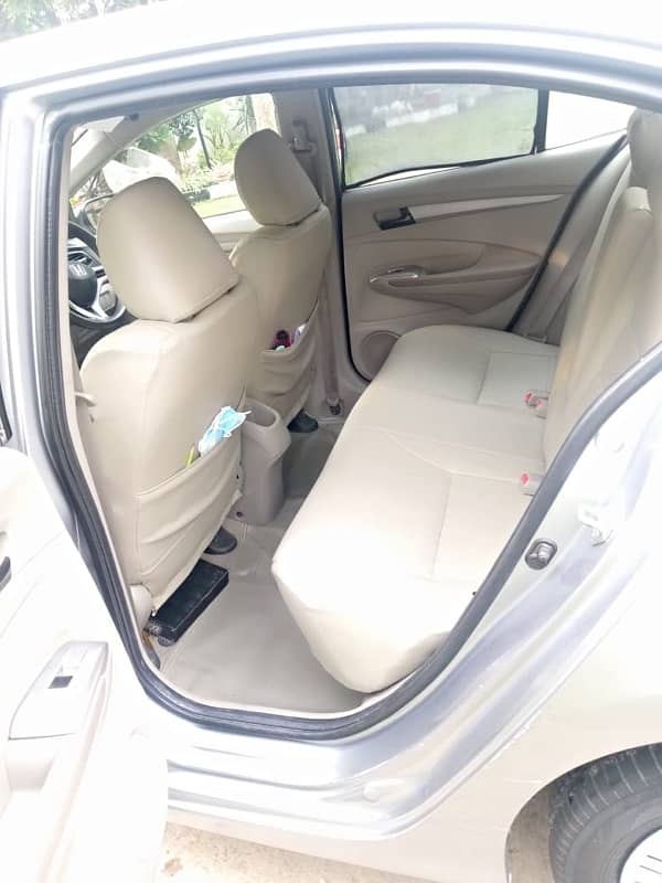 Single owner Honda City IVTEC 2018 7