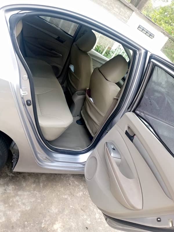 Single owner Honda City IVTEC 2018 11