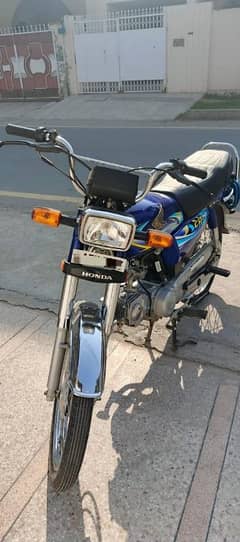 Honda 70cc  2023 and 2024 bike new condition