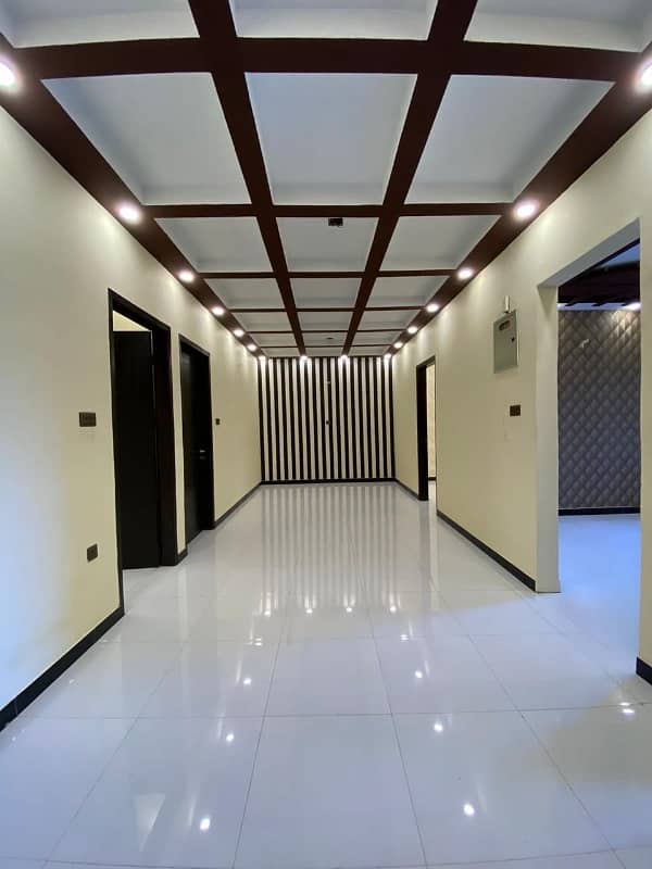 THIRD FLOOR PORTION FOR SELL IN GULSHAN BLK-7 3