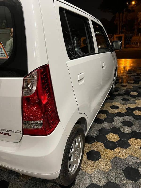 Suzuki Wagon R 2024 4