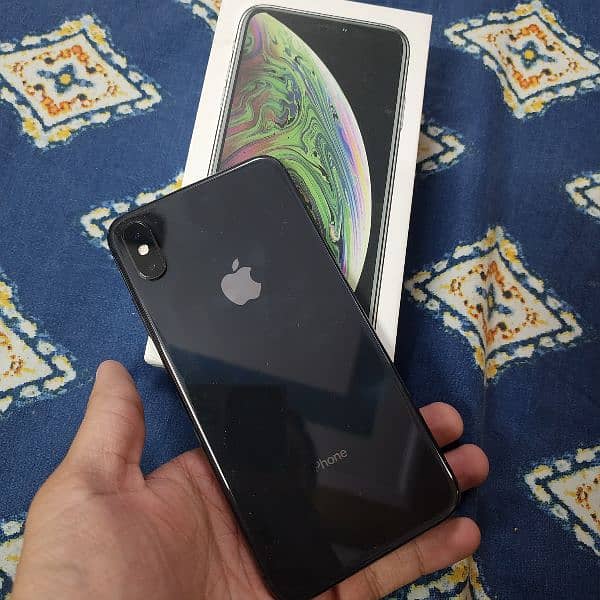 Iphone XsMax Official Pta Approved 1