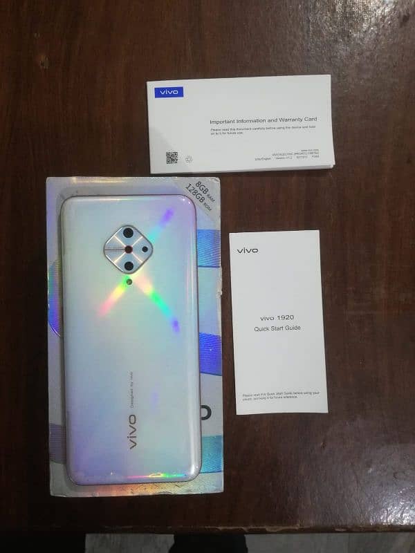 Vivo S1 pro 8/128 9