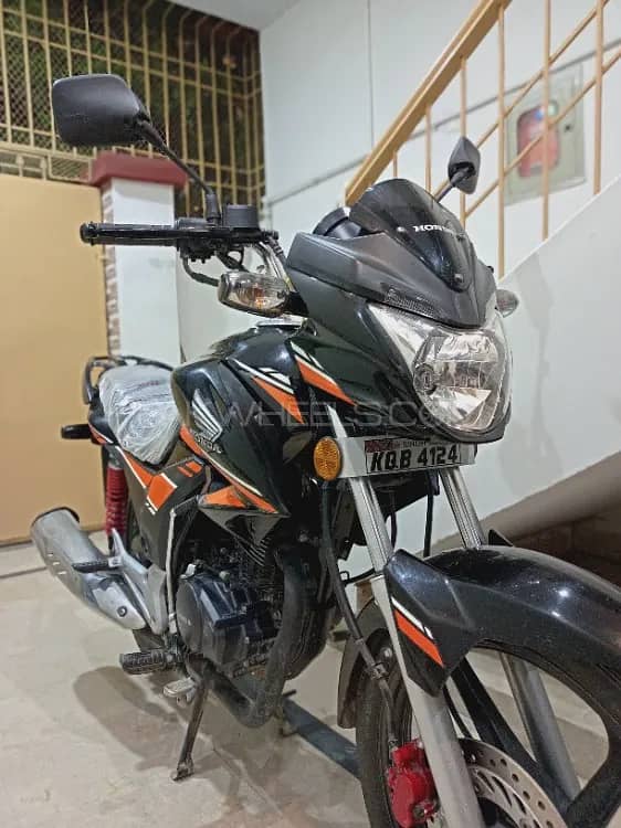 Honda CB 150F 2023 2