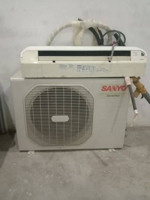 saniyo inverter 0